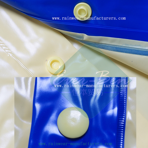 Children PVC shiny raincoat buttons